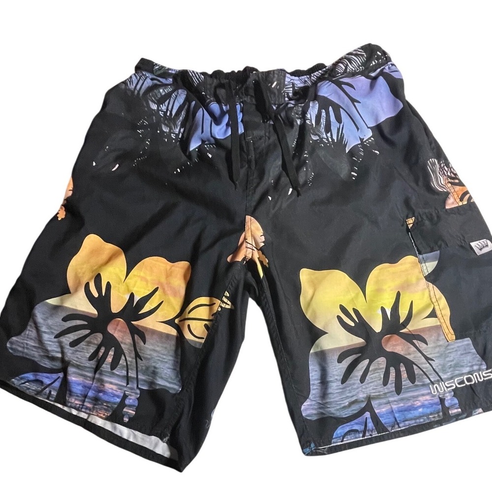 American Crown Mens Wisconsin Tropical Sunset Board Shorts Black 2XL Swim Trunks